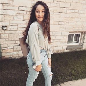 Meet your Posher, Eliana